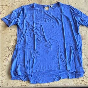 PJ Salvage PJ top. Size L. Key hole back